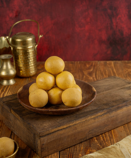 Sugarfree Besan Ladoo